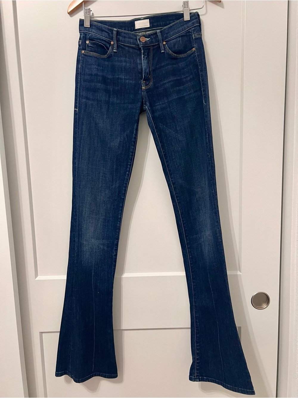 MOTHER The Runaway Flare Jeans Flowers From the Storm Dark Wash Denim 36 inseam - Picture 6 of 10